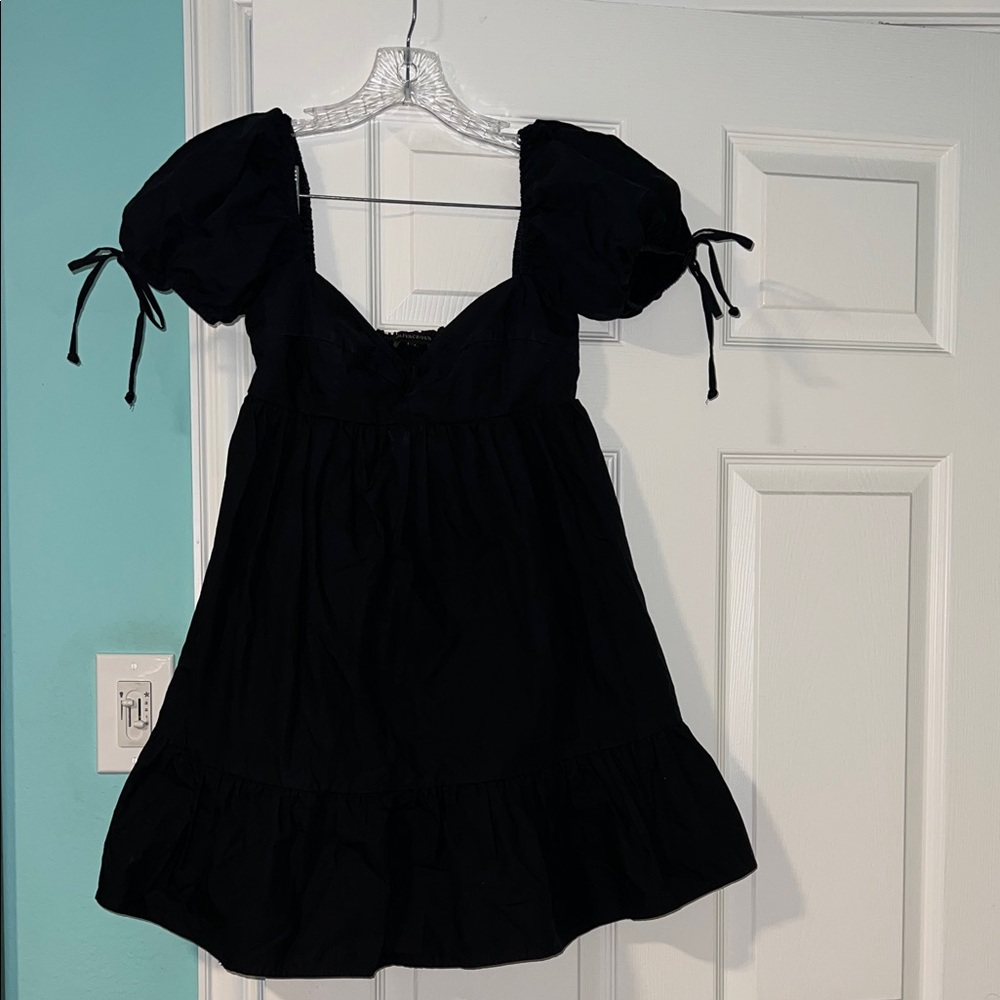 Olivaceous Black Puff Sleeve Kids Dress
